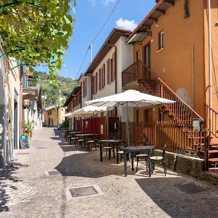 Guesthost - Funicolare Apartment